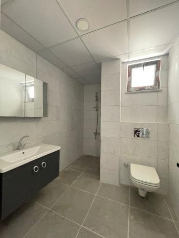 Güvenay - Çorum Çepni Mahallesi  Fen Lisesi Civarı  2+1 Satılık Daire 