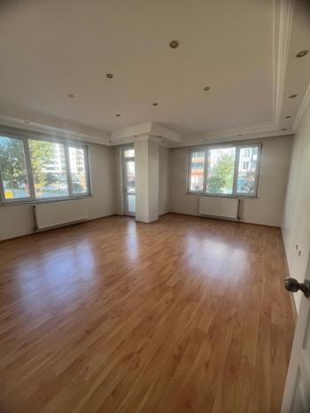 GÜVENAY - ÇORUM ULUKAVAK DR. İLHAN GÜREL CADDESİ 4+1 KİRALIK DAİRE