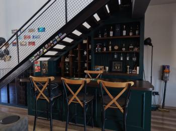 Girne Pınarbaşı Bölgesinde Satılık Geniş Türk Malı Çiftlik Evi