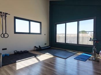 Girne Pınarbaşı Bölgesinde Satılık Geniş Türk Malı Çiftlik Evi