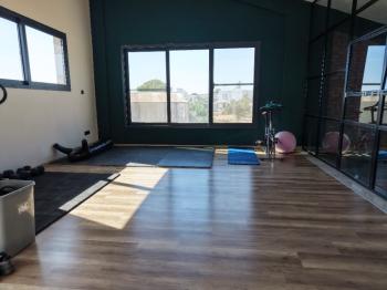 Girne Pınarbaşı Bölgesinde Satılık Geniş Türk Malı Çiftlik Evi