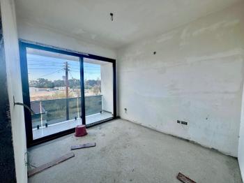 Girne Lapta Bolgesinde 2+1 Satılık Teraslı İkiz Villa