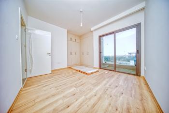 Girne Çatalköy'de 3+1 Sıfır Havuzlu Villa