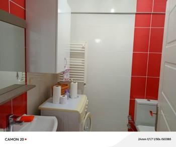 EMLAK HABERCİSİ 'NDEN MUDANYA HALİTPAŞA ÜST KISIMDA HAVUZLU KAT MÜLKİYETLİ OTOPARKLI SİTEDE 85 M2 ARA KAT SATILIK  1+1 DAİRE