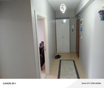 EMLAK HABERCİSİ 'NDEN MUDANYA HALİTPAŞA ÜST KISIMDA HAVUZLU KAT MÜLKİYETLİ OTOPARKLI SİTEDE 85 M2 ARA KAT SATILIK  1+1 DAİRE