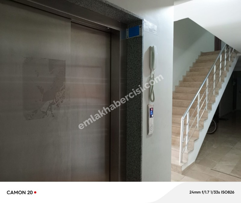 EMLAK HABERCİSİ 'NDEN MUDANYA HALİTPAŞA ÜST KISIMDA HAVUZLU KAT MÜLKİYETLİ OTOPARKLI SİTEDE 85 M2 ARA KAT SATILIK  1+1 DAİRE