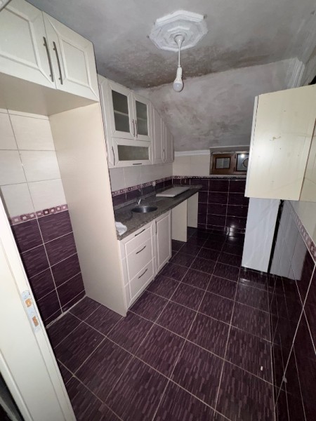 Yeşilpınar'da Metro'ya 7 Dk 2+1 & Kot 1 Boş Satılık Daire