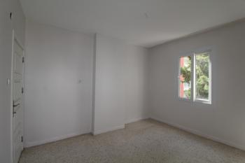 ASLAN'DAN MENDERESDE MERKEZİ KONUMDA BAĞIMSIZ MUTFAK KİRALIK 3+1