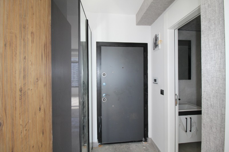 ASLAN'DAN TÖMÜK'TE SİTE İÇİ HAVUZLU SIFIR SATILIK 1+1