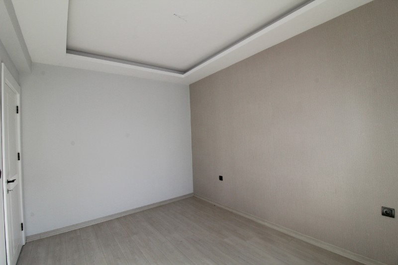 ASLAN'DAN TÖMÜK'TE SİTE İÇİ HAVUZLU SIFIR SATILIK 1+1