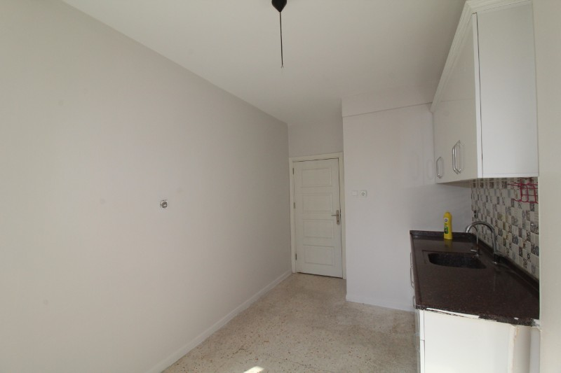 ASLAN'DAN MENDERESDE MERKEZİ KONUMDA BAĞIMSIZ MUTFAK KİRALIK 3+1