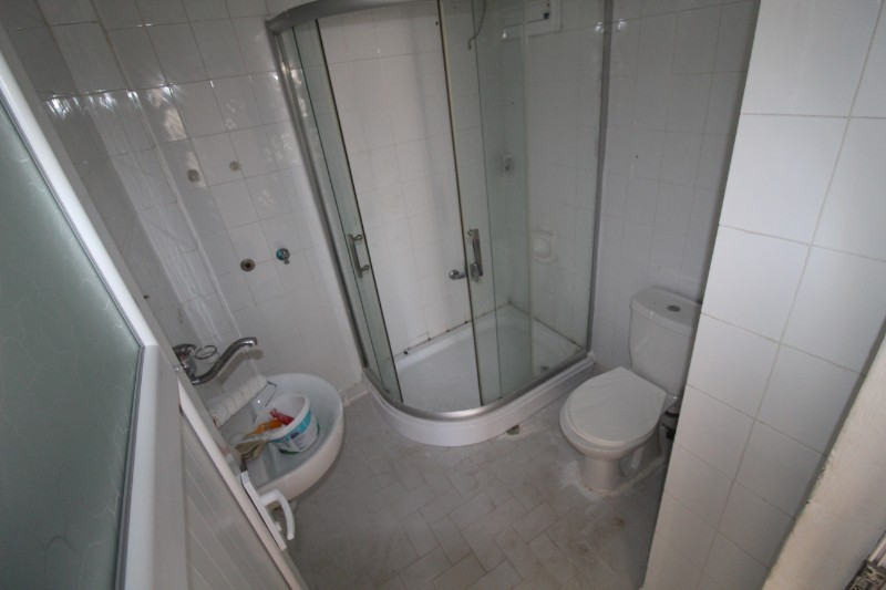 ASLAN'DAN MENDERESDE MERKEZİ KONUMDA BAĞIMSIZ MUTFAK KİRALIK 3+1