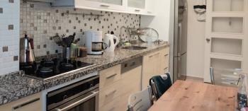 Kurtuluş'ta Metro Yakını Tam Eşyalı Kiralık Daire