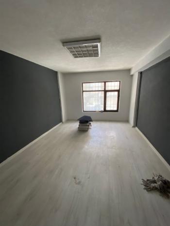 ÇİFT CEPELİ KİRALIK İŞ YERİ 3 KATLI OLDUKÇA KULLANIŞLI MERKEZİ LOKASYONDA 