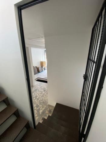 KİRALIK 3 KATLI ÇİFT CEPHELİ GENİŞ DÜKKAN