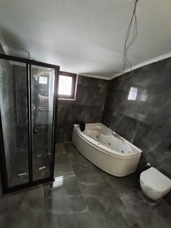 Tulumtaş Kargen Sitesi Müstakil Villa Vişne Cad. No:5