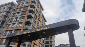 Çekmeköy Taşdelen Çizmeci Metropark Sitesi’nde Satılık 3+1 Lüks Daire 