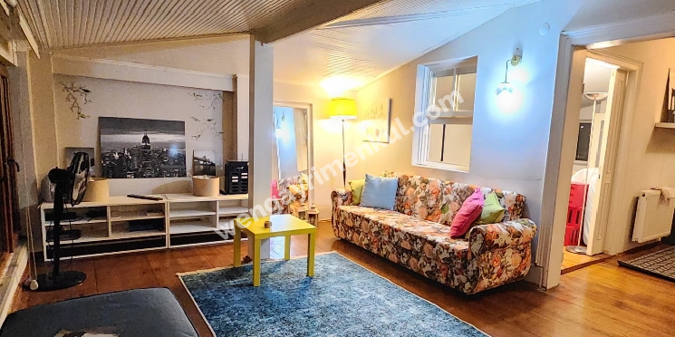 2+1TEVFİK TURA APT DENİZ MANZARALI EŞYALI KİRALIK DAİRE