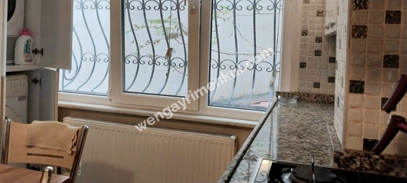 Kurtuluş'ta Metro Yakını Tam Eşyalı Kiralık Daire