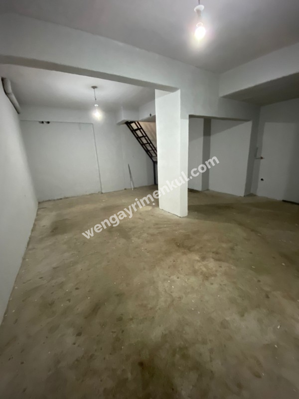 ÇİFT CEPELİ KİRALIK İŞ YERİ 3 KATLI OLDUKÇA KULLANIŞLI MERKEZİ LOKASYONDA 