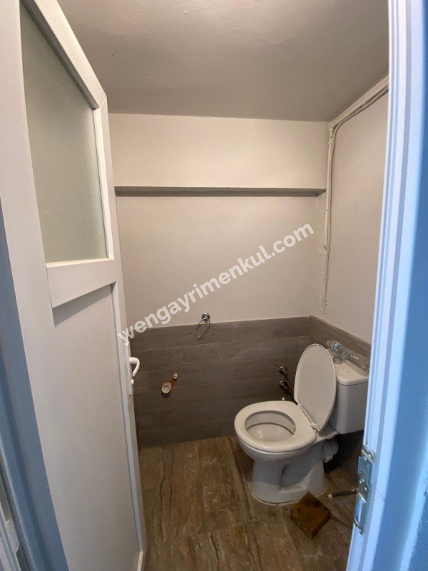 ÇİFT CEPELİ KİRALIK İŞ YERİ 3 KATLI OLDUKÇA KULLANIŞLI MERKEZİ LOKASYONDA 