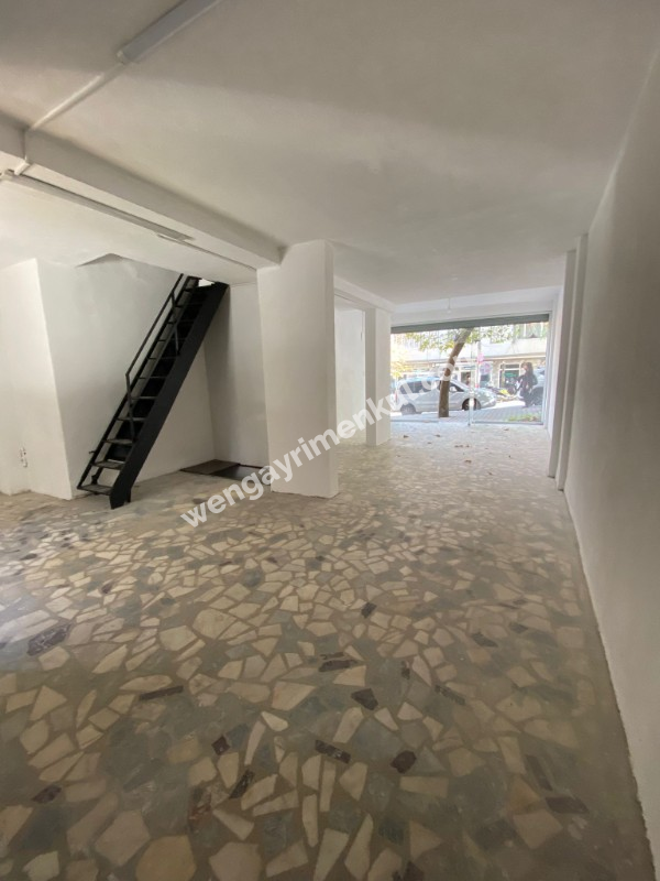 ÇİFT CEPELİ KİRALIK İŞ YERİ 3 KATLI OLDUKÇA KULLANIŞLI MERKEZİ LOKASYONDA 