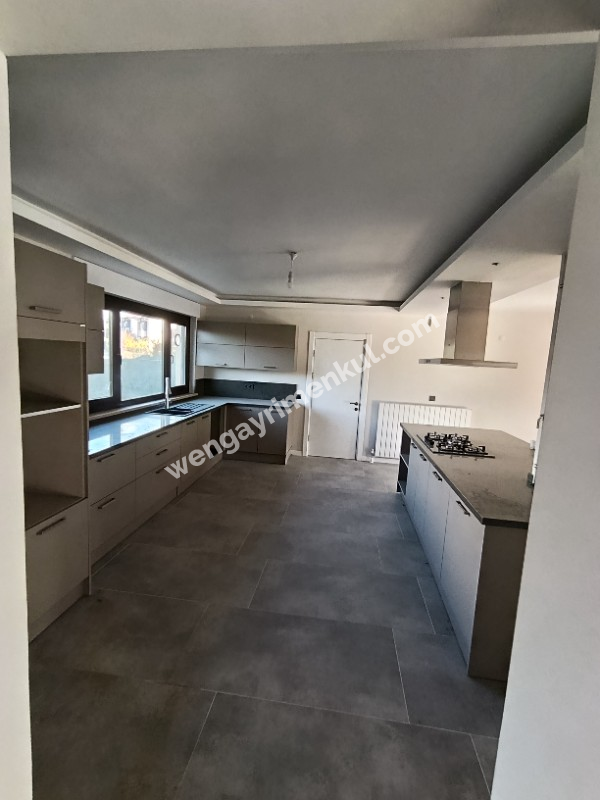 Tulumtaş Kargen Sitesi Müstakil Villa Köknar Cad. No:12