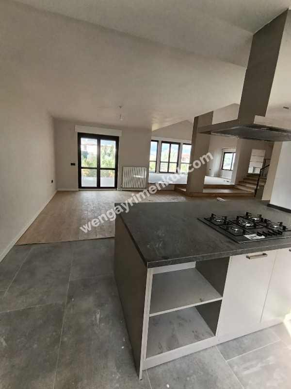 Tulumtaş Kargen Sitesi Müstakil Villa Vişne Cad. No:5