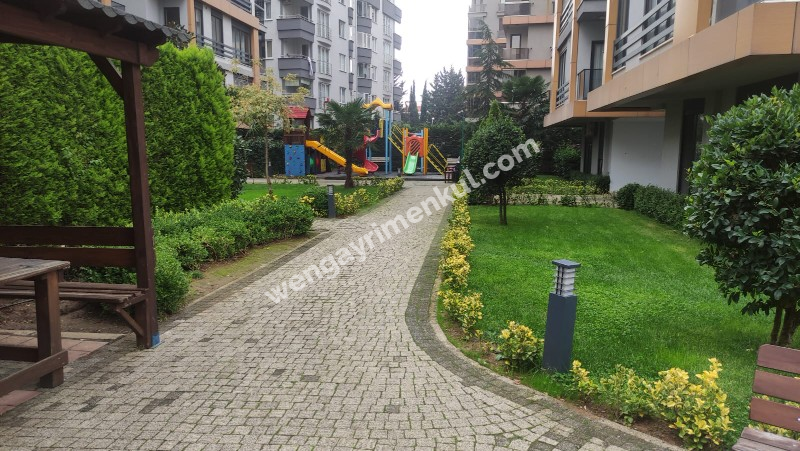 Çekmeköy Taşdelen Çizmeci Metropark Sitesi’nde Satılık 3+1 Lüks Daire 