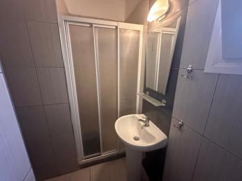 KÜÇÜK KAYMAKLI' DA ZEMİNKAT  SATILIK DAİRE