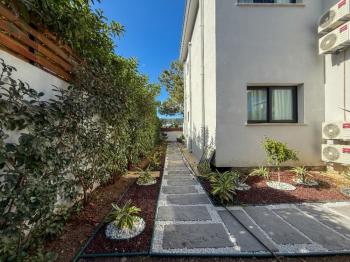 Girne Doğanköy  Kiralık Lüks 5+2 Villa 