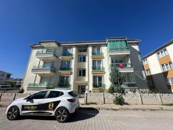 AFYON ÜÇOK EMLAKTAN MAREŞAL F ÇAKMAK MAH SATILIK 3+1 LÜX SIFIR AYARINDA DAİRE