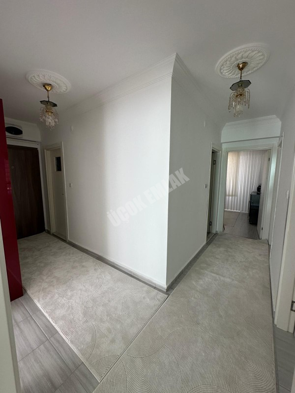 AFYON ÜÇOK EMLAKTAN MAREŞAL F ÇAKMAK MAH SATILIK 3+1 LÜX SIFIR AYARINDA DAİRE