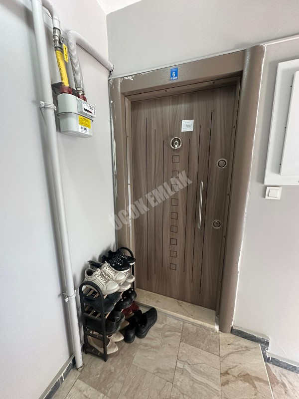 AFYON ÜÇOK EMLAKTAN MAREŞAL F ÇAKMAK MAH SATILIK 3+1 LÜX SIFIR AYARINDA DAİRE