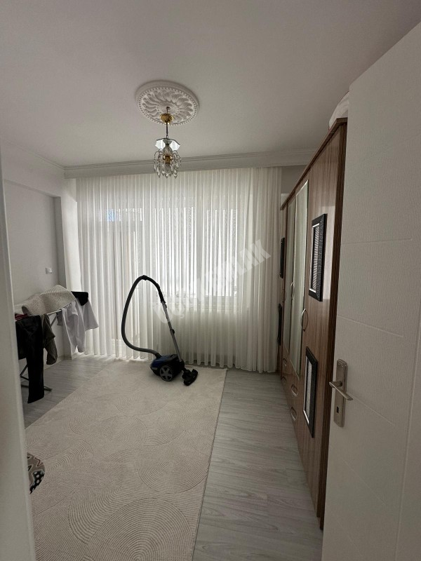 AFYON ÜÇOK EMLAKTAN MAREŞAL F ÇAKMAK MAH SATILIK 3+1 LÜX SIFIR AYARINDA DAİRE