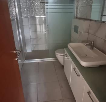 Çekmeköy Taşdelen Çizmeci Metropark Sitesi’nde Satılık 3+1 Lüks Daire 