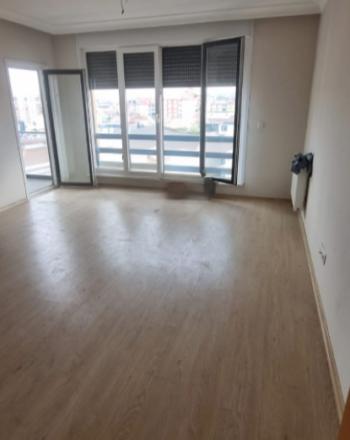 Çekmeköy Taşdelen Çizmeci Metropark Sitesi’nde Satılık 3+1 Lüks Daire 