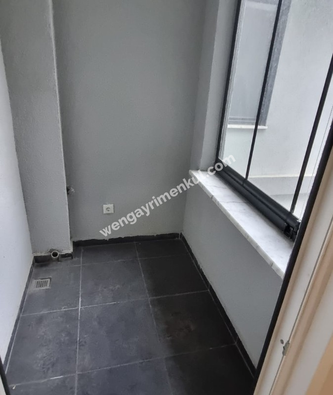Çekmeköy Taşdelen Çizmeci Metropark Sitesi’nde Satılık 3+1 Lüks Daire 