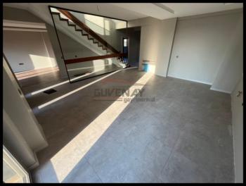 GÜVENAY - ÇORUM BİNEVLER KORU PARK SİTESİ CİVARI SATILIK 6+1 VİLLA 