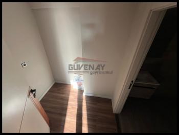 GÜVENAY - ÇORUM BİNEVLER KORU PARK SİTESİ CİVARI SATILIK 6+1 VİLLA 