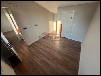 GÜVENAY - ÇORUM BİNEVLER KORU PARK SİTESİ CİVARI SATILIK 6+1 VİLLA 