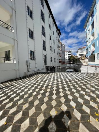 Güvenay - Çorum Ulukavak İkbal Evleri Karşısı   3+1 Satılık Daire 