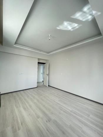 Güvenay - Çorum Ulukavak İkbal Evleri Karşısı   3+1 Satılık Daire 