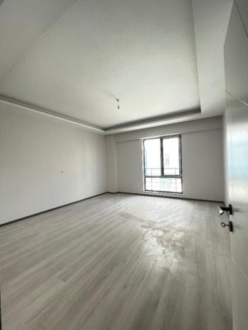 Güvenay - Çorum Ulukavak İkbal Evleri Karşısı   3+1 Satılık Daire 