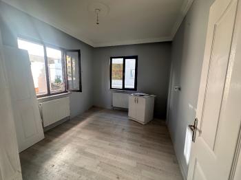 GÜVENAY - ÇORUM İKİZLER BENZİNLİĞİ ARKASI KİRALIK 2+1 DAİRE 