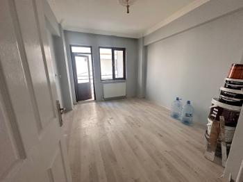 GÜVENAY - ÇORUM İKİZLER BENZİNLİĞİ ARKASI KİRALIK 2+1 DAİRE 