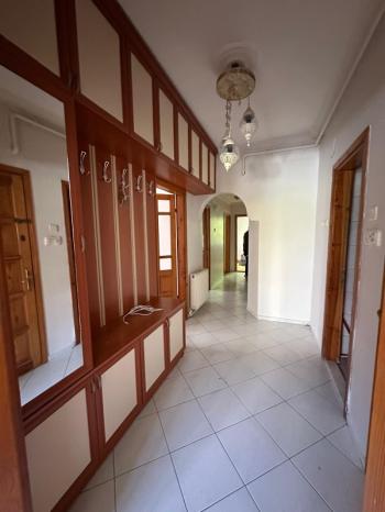 AFYON ÜÇOK EMLAKTAN ESENTEPE MAH KİRALIK 3+1 BAKIMLI TEMİZ DAİRE