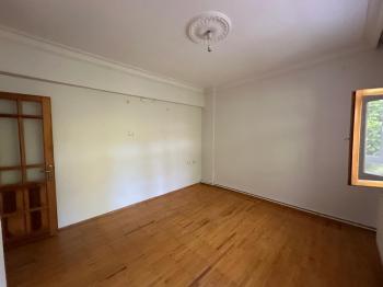 AFYON ÜÇOK EMLAKTAN ESENTEPE MAH KİRALIK 3+1 BAKIMLI TEMİZ DAİRE