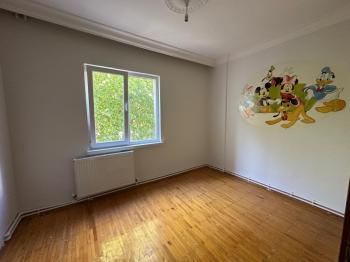 AFYON ÜÇOK EMLAKTAN ESENTEPE MAH KİRALIK 3+1 BAKIMLI TEMİZ DAİRE