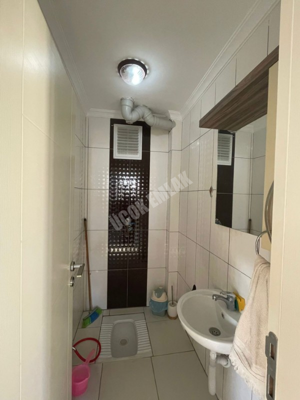 AFYON ÜÇOK EMLAKTAN KANLICA MAHALLESİNDE 3+1 LÜX SATILIK DAİRE